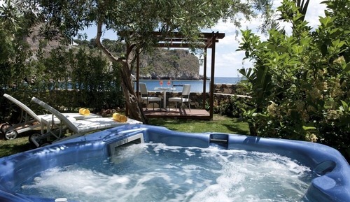 Superior room sea view with Jacuzzi