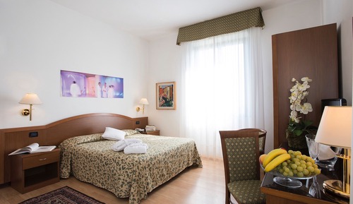 Habitación con 1 cama doble o 2 individuales