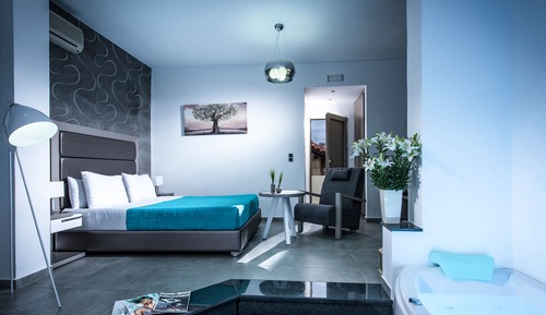 Suite junior, bañera de hidromasaje, vistas al mar