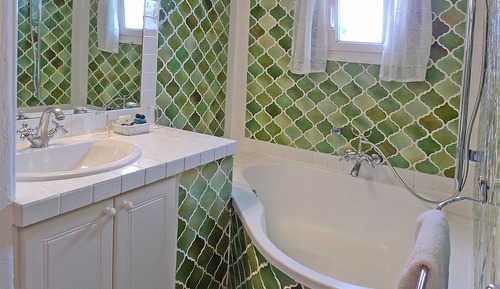 Habitación cuádruple clásica, baño privado, vistas al jardín (CQC)