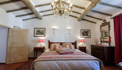 Suite, baño privado (CS)
