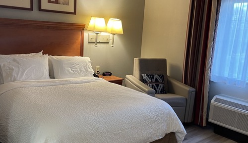 Suite estudio, 1 cama de matrimonio grande (Communication, Accessible Tub)