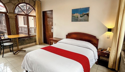 Habitación básica doble, 1 cama doble