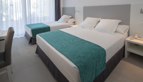 Habitación Triple (2 adultos + 1 niño)