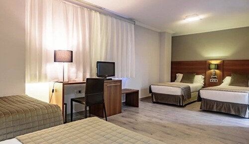 Habitación triple (+ Extra bed adult)
