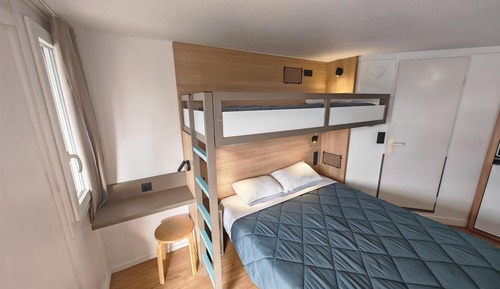 Habitación estándar, varias camas (1 Double and 1 Single bed)