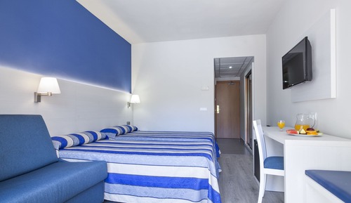 Habitación triple (2 Adultos + 1 Niño)