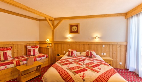 Habitación tradicional, 1 cama de matrimonio (3 personnes)