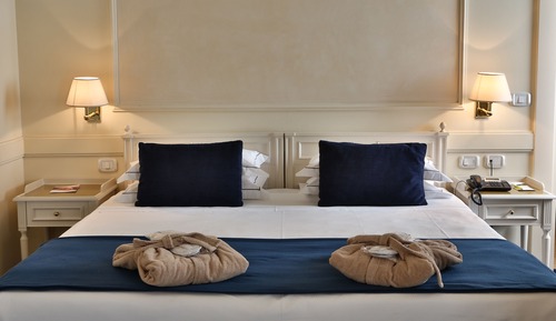 Suite familiar