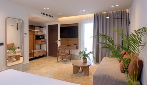 Loft Sea View (2 adults + 1 kid)