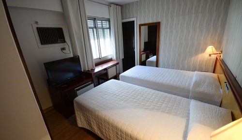 Habitación estándar con 2 camas individuales