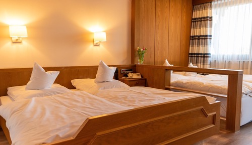 Comfort Plus Zimmer B mit Balkon