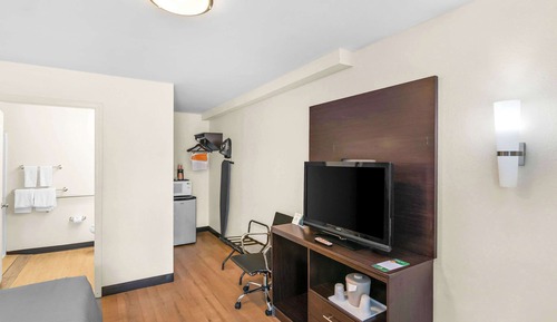 Habitación, 1 cama de matrimonio grande, accesible para personas con discapacidad, no fumadores