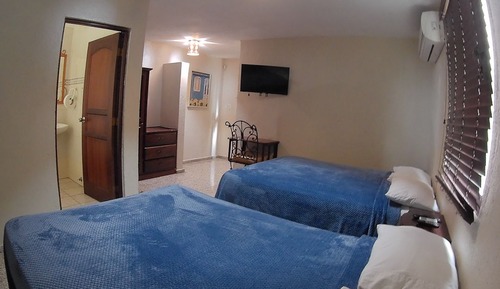 Dúplex estándar, 2 camas de matrimonio