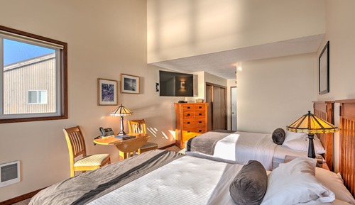 Room, 2 Queen Beds, Forest View