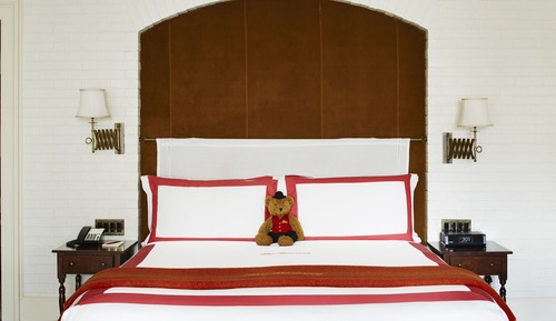 Habitación superior, 1 cama de matrimonio grande, vistas a la ciudad