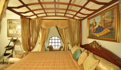 Suite (Regal)