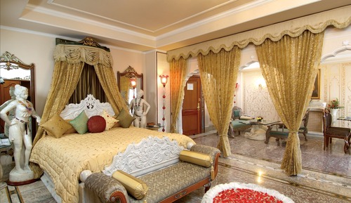 Suite (Maharaja)