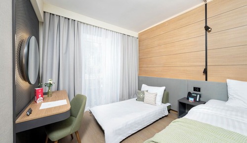 Premium room with balcony, Sea side extra bed