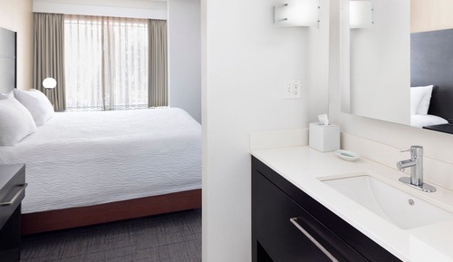 Suite, 1 habitación (Mobility/Hearing Accessible, Tub)