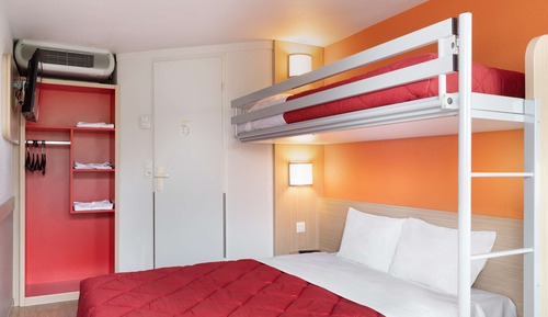 Habitación estándar, varias camas (1 Double and 1 Single bed)
