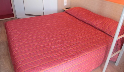 Habitación estándar, varias camas (1 Double and 1 Single bed)