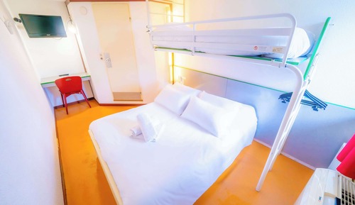 Habitación estándar, varias camas (1 Double and 1 Single bed)