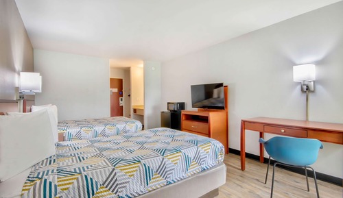 Habitación estándar, 2 camas dobles, no fumadores, frigorífico y microondas