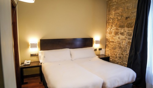 Habitación estándar con 2 camas individuales