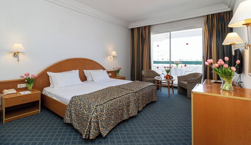 Standard Room (1Adult+1 Child)