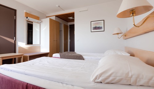 Habitación con 2 camas individuales