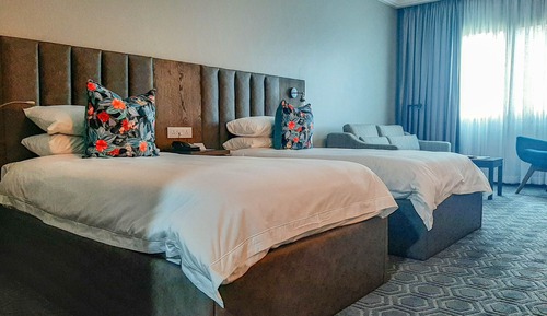 Habitación clásica con 2 camas individuales