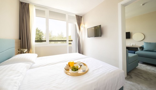 Habitación familiar, balcón
