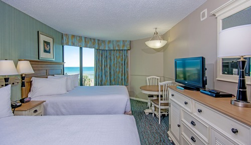 Habitación estándar, 2 camas de matrimonio, frente al mar