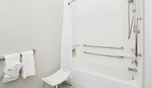 Habitación estándar, 1 cama de matrimonio grande (Mobility)