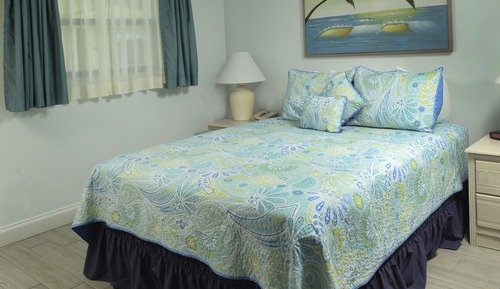 Suite (2nd Floor, King)