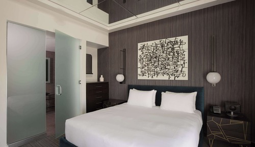 Andaz Star Suite