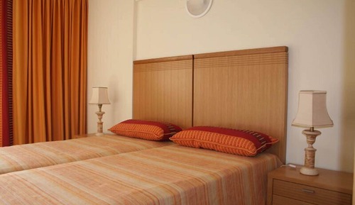 Apartamento, 2 habitaciones, vistas a la piscina
