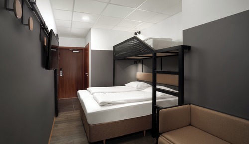Habitación cuádruple estándar