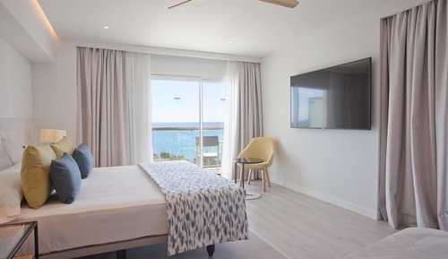 Suite junior, vistas al mar