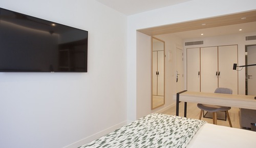 Habitación Premium doble, vistas parciales al mar