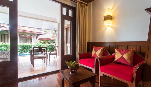Habitación Deluxe, acceso a la piscina