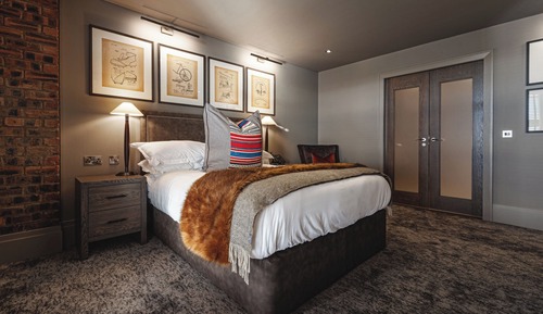 Suite Signature