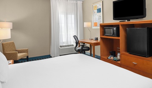 Habitación, 1 cama de matrimonio grande (Mobility/Hearing Access, Transf Shwr)