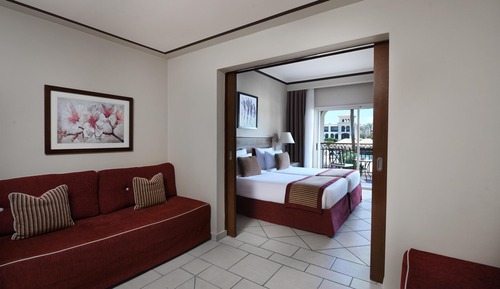Habitación Deluxe, vistas parciales al mar (Queen or Twin Bed, Jaz Mirabel Beach)