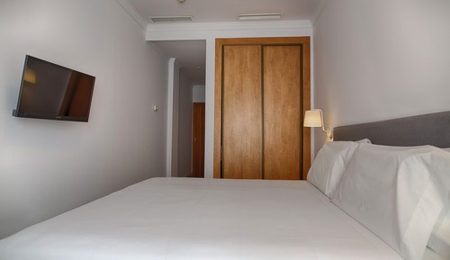 Habitación clásica con 2 camas individuales