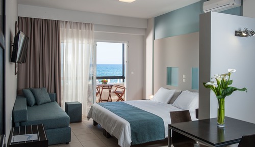Apartamento familiar, 2 habitaciones, vistas al mar