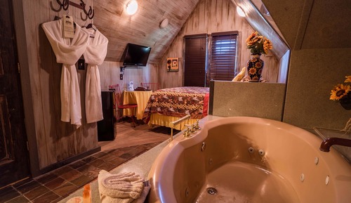Loft (Hayloft)