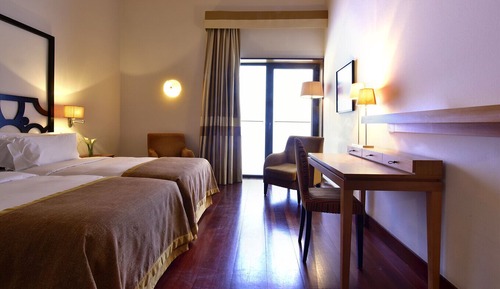 Habitación con 1 cama doble o 2 individuales