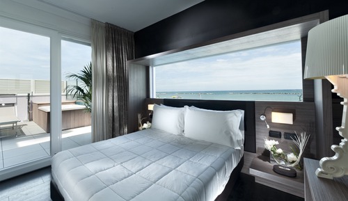 Suite familiar